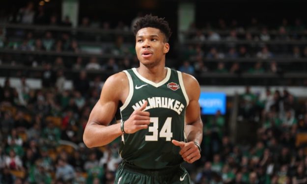 ca7274b7 giannis antetokounmpo nba 625x375