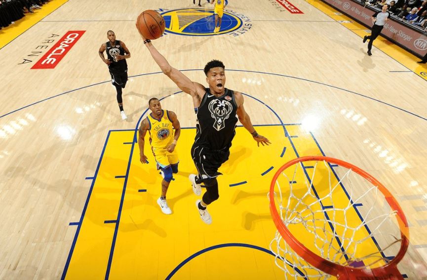 giannis dunk