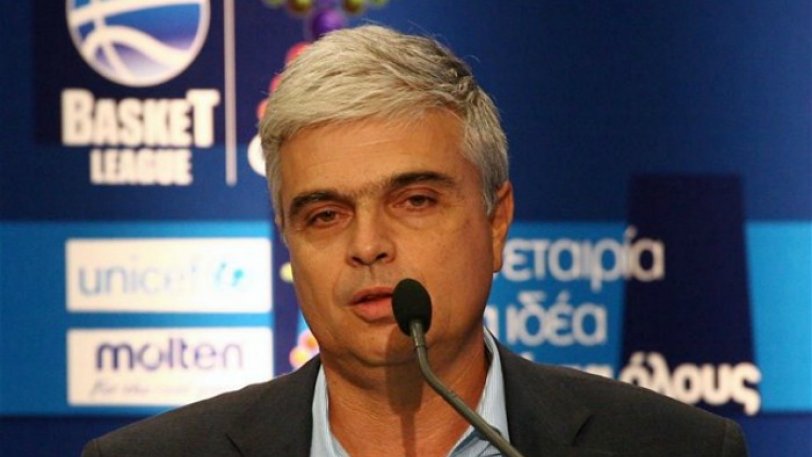 manos papadopoulos