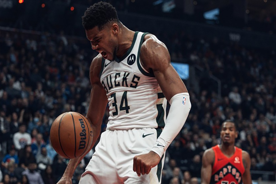 giannis bucks raptors