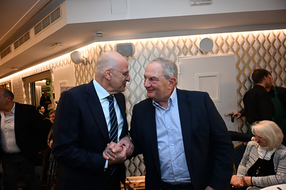 dendias karamanlis