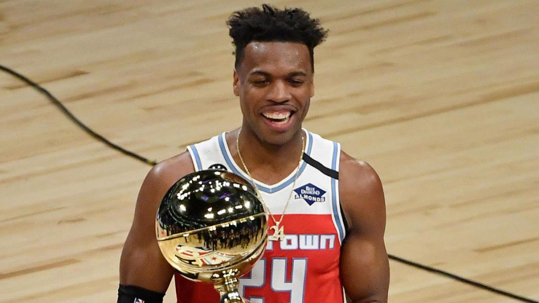 buddy hield trophy 1068x601