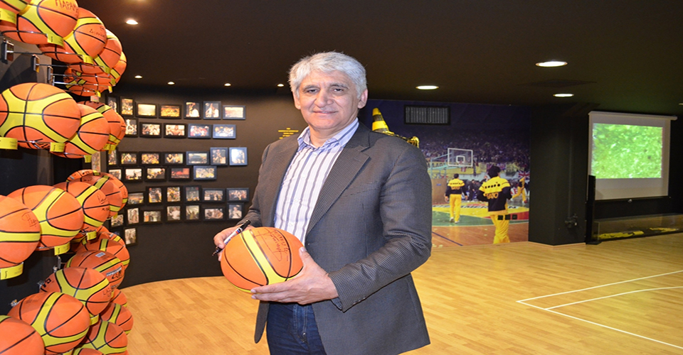 giannakis mouseio1