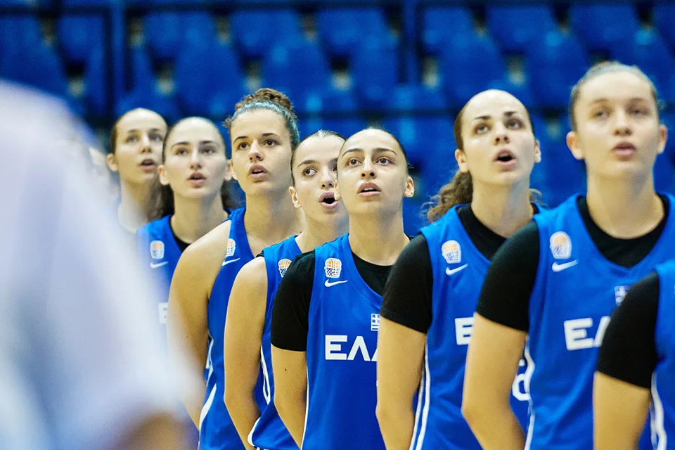 ethniki u18w
