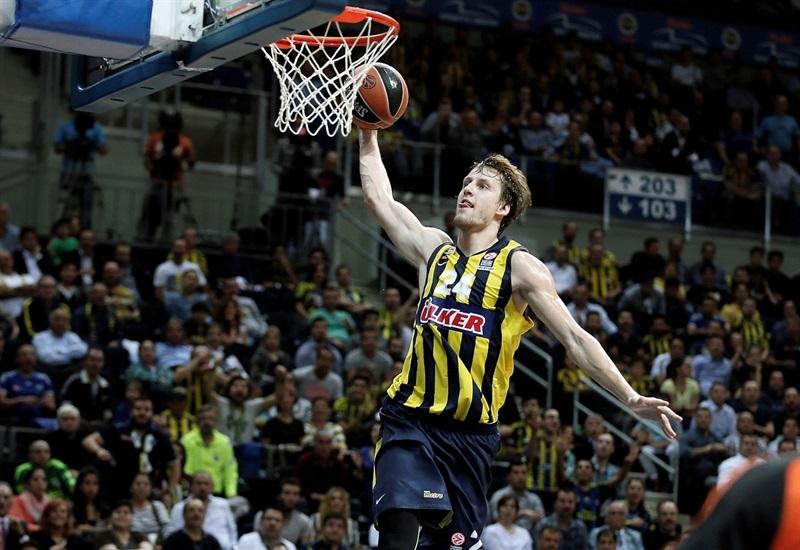 jan vesely fenerbahce ulker istanbul eb14