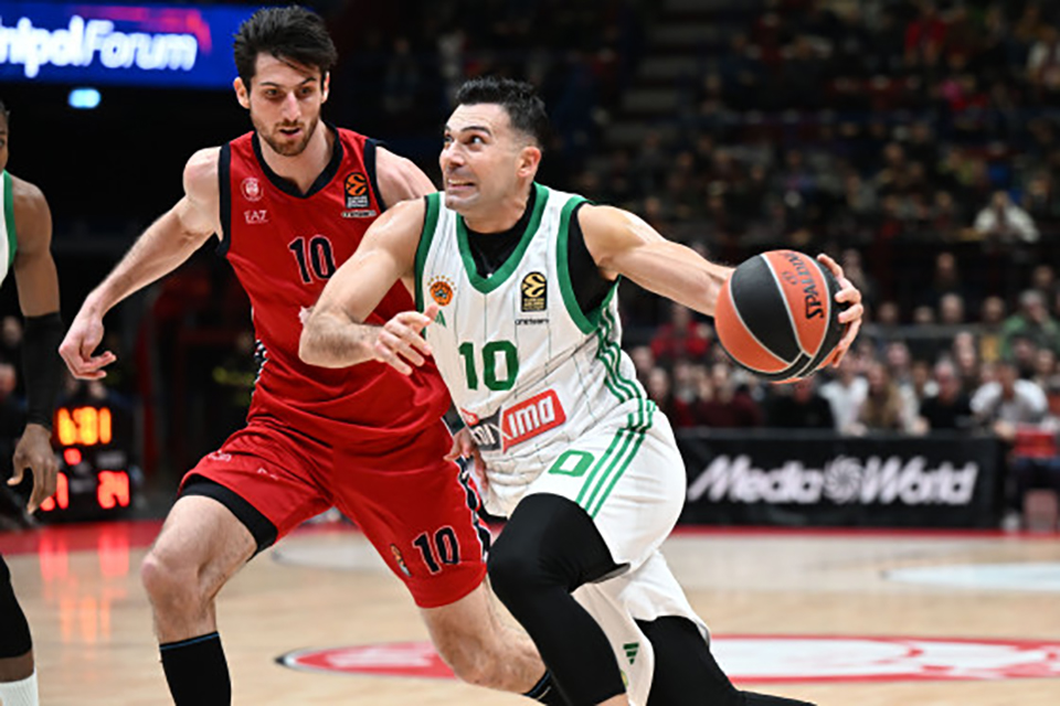 sloukas armani pao