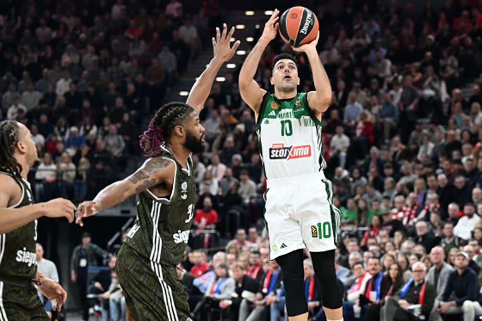 sloukas monaxo