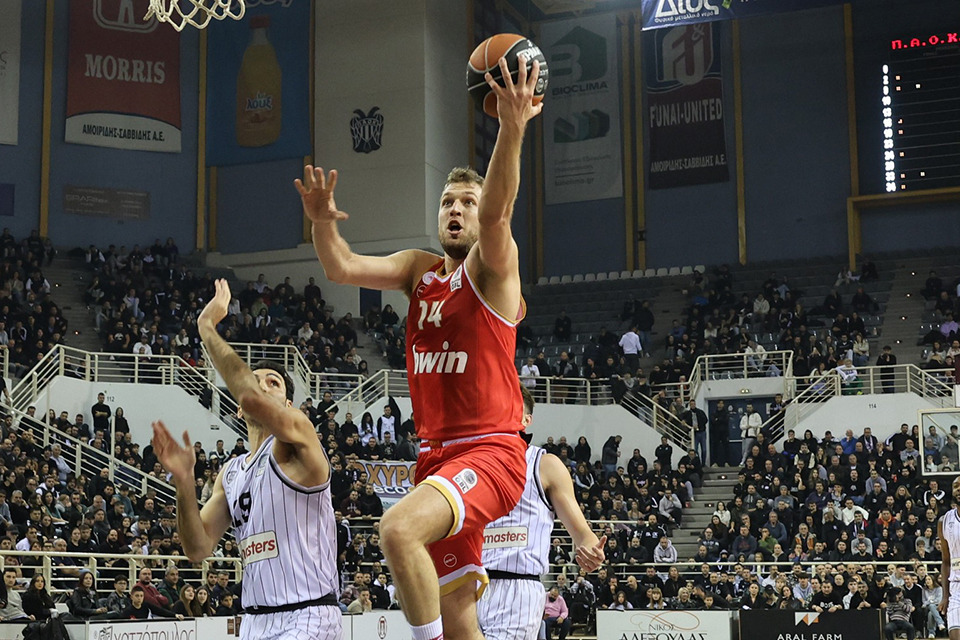 vezenkof paok olympiakos