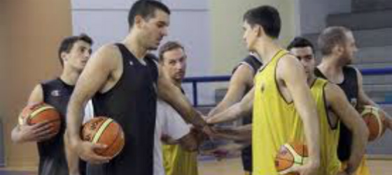 aek proti