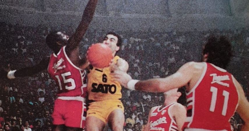 Όταν ο Άρης διέλυσε την Τρέισερ Μιλάνο με 50άρα του Γκάλη (vid)