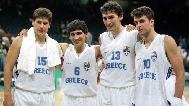 To συγκινητικό «αντίο» του Γιαννάκη και η πιο δυνατή ατάκα στους συμπαίκτες του (vids)